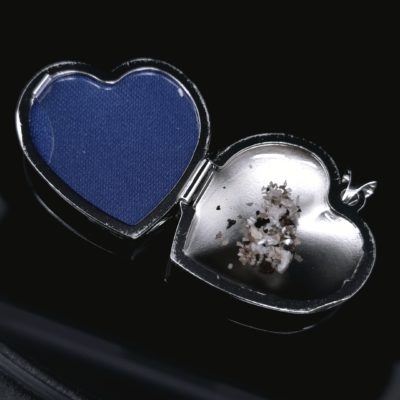 Asche in Medaillons-1