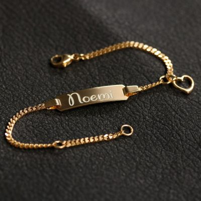 Gravurband-Noemi-1500Pix-SQ